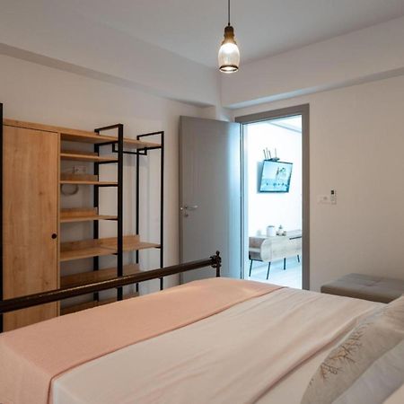 Aleksandra Apartments Sarandë Exterior foto